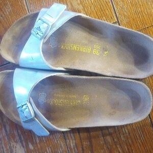 Birkenstock Cream and Tan Sandals